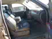 2011 Chevrolet Tahoe LT z VIN 1GNSKBE08BR282286, wystawiony jako IAAI lot #43467008 z przebiegiem 165 515 mil mil oraz . Historia ofert i sprzedaży dostępna na DreamBid. Obrazek 5.