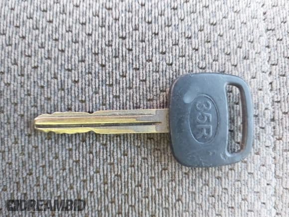 ✅ 2002 Toyota Tundra • VIN: 5TBJN32132S312934 • Lot: 41829727. Listed on IAAI with 139,312 mi. Free auction sales archive from the USA and detailed vehicle history report at DreamBid. Image 11.