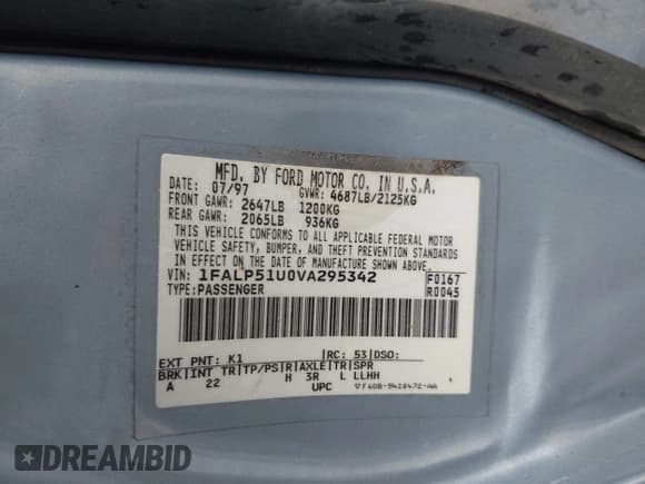 ✅ 1997 Ford Taurus G • VIN: 1FALP51U0VA295342 • Lot: 43075706. Wystawiony na IAAI z przebiegiem 135 748 mil. Bezpłatny archiwum sprzedaży aukcyjnych z USA i szczegółowy raport historii pojazdu na DreamBid. Zdjęcie 9.