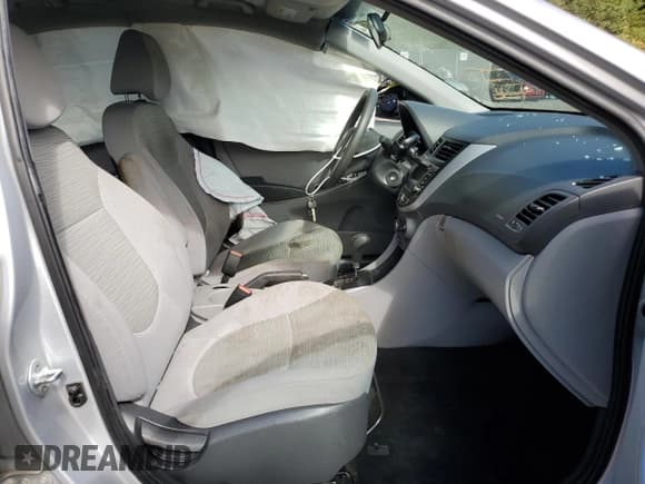 ✅ 2017 Hyundai Accent SE • VIN: KMHCT4AE7HU331065 • Лот: 86853605. Опубликован ранее на Copart с пробегом 113 379 миль. Бесплатный доступ к архиву аукционных продаж из США и подробный отчёт об истории автомобиля на DreamBid. Изображение 7.