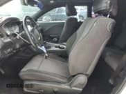 ✅ 2016 Dodge Challenger R/T • VIN: 2C3CDZBT5GH256271 • Lot: 46797214. Wystawiony na Copart z przebiegiem 131 349 mil. Bezpłatny archiwum sprzedaży aukcyjnych z USA i szczegółowy raport historii pojazdu na DreamBid. Zdjęcie 7.