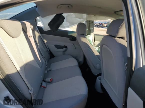 ✅ 2009 Hyundai Accent Auto GLS • VIN: KMHCM46C89U287969 • Лот: 83381744. Опубликован ранее на Copart с пробегом 71 794 миль. Бесплатный доступ к архиву аукционных продаж из США и подробный отчёт об истории автомобиля на DreamBid. Изображение 10.