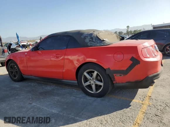✅ 2012 Ford Mustang V6 • VIN: 1ZVBP8EM3C5230540 • Lot: 56689155. Listed on Copart with 190,401 mi. Free auction sales archive from the USA and detailed vehicle history report at DreamBid. Image 2.
