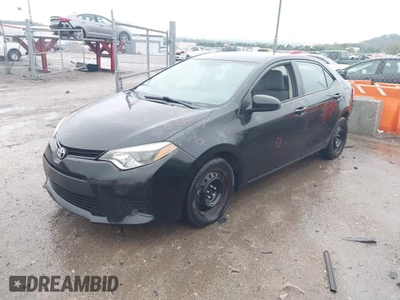 ✅ 2014 Toyota Corolla L • VIN: 5YFBURHEXEP081104 • Lot: 43512452. Wystawiony na IAAI z przebiegiem 135 561 mil. Bezpłatny archiwum sprzedaży aukcyjnych z USA i szczegółowy raport historii pojazdu na DreamBid. Zdjęcie 2.