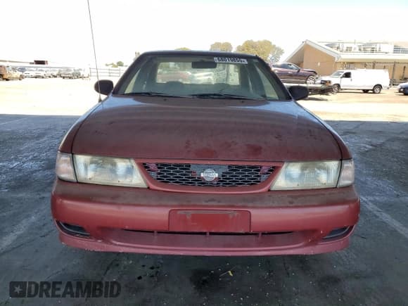 ✅ 1998 Nissan Sentra XE • VIN: 1N4AB41D6WC734288 • Lot: 68019855. Wystawiony na Copart z przebiegiem 119 261 mil. Bezpłatny archiwum sprzedaży aukcyjnych z USA i szczegółowy raport historii pojazdu na DreamBid. Zdjęcie 5.