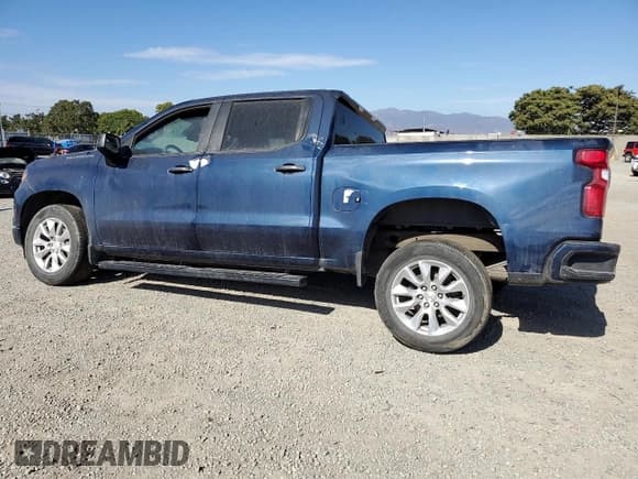 ✅ 2023 Chevrolet Silverado 1500 Custom • VIN: 3GCPABEK4PG182678 • Лот: 63836765. Опубликован ранее на Copart с пробегом 45 998 миль. Бесплатный доступ к архиву аукционных продаж из США и подробный отчёт об истории автомобиля на DreamBid. Изображение 2.