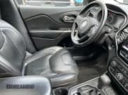 ✅ 2020 Jeep Cherokee Limited • VIN: 1C4PJMDXXLD562415 • Lot: 87179025. Wystawiony na Copart z przebiegiem 142 343 mil. Bezpłatny archiwum sprzedaży aukcyjnych z USA i szczegółowy raport historii pojazdu na DreamBid. Zdjęcie 5.