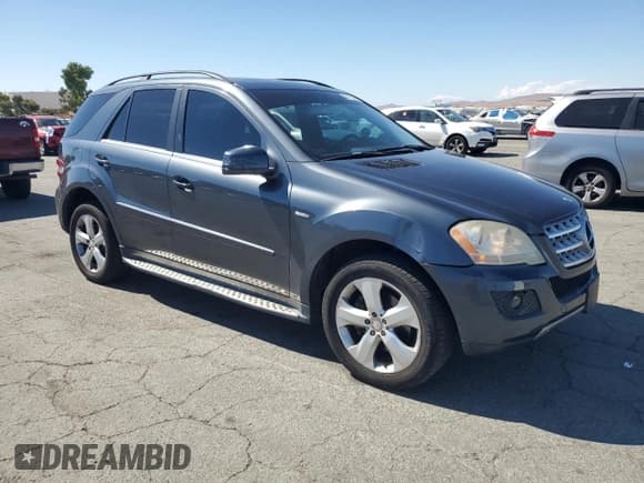 ✅ 2011 Mercedes-Benz M 350 • VIN: 4JGBB2FB0BA683544 • Лот: 67471405. Опубликован ранее на Copart с пробегом 116 364 миль. Бесплатный доступ к архиву аукционных продаж из США и подробный отчёт об истории автомобиля на DreamBid. Изображение 4.