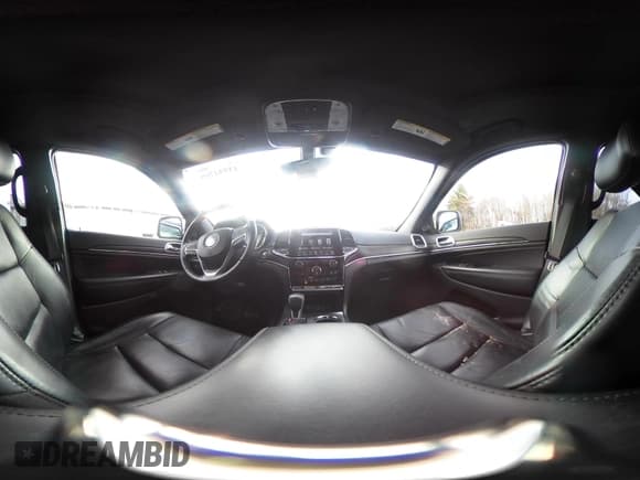 ✅ 2021 Jeep Grand Cherokee Limited • VIN: 1C4RJFBG4MC856682 • Lot: 43594769. Listed on IAAI with 28,170 mi. Free auction sales archive from the USA and detailed vehicle history report at DreamBid. Image 21.