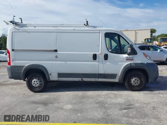 ✅ 2014 Ram ProMaster Cargo • VIN: 3C6TRVAG9EE129081 • Lot: 42747499. Listed on IAAI with 184,740 mi. Free auction sales archive from the USA and detailed vehicle history report at DreamBid. Image 13.