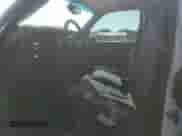 ✅ 2005 Chevrolet Silverado 1500 LS • VIN: 1GCEK19V45E151261 • Lot: 61556275. Wystawiony na Copart z przebiegiem 329 943 mil mil. Skorzystaj z bezpłatnego archiwum sprzedaży aukcyjnych z USA i zobacz szczegółowy raport historii pojazdu na DreamBid. Zdjęcie 7.