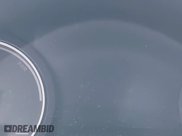 ✅ 2024 Toyota Sienna Platinum • VIN: 5TDESKFC8RS125304 • Лот: 41321647. Опубликован ранее на IAAI с пробегом Не указан. Бесплатный доступ к архиву аукционных продаж из США и подробный отчёт об истории автомобиля на DreamBid. Изображение 15.