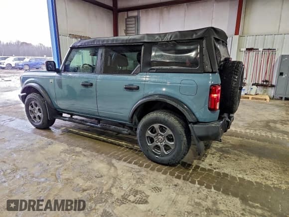 ✅ 2022 Ford Bronco • VIN: 1FMDE5BH9NLA86879 • Lot: 94861285. Wystawiony na Copart z przebiegiem 49 971 mil. Bezpłatny archiwum sprzedaży aukcyjnych z USA i szczegółowy raport historii pojazdu na DreamBid. Zdjęcie 2.