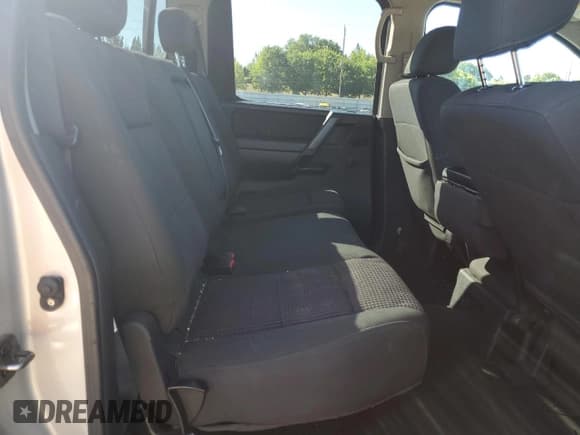 ✅ 2008 Nissan Titan XE • VIN: 1N6AA07C28N354454 • Lot: 81090715. Listed on Copart with 175,970 mi. Free auction sales archive from the USA and detailed vehicle history report at DreamBid. Image 10.