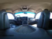 ✅ 2005 Chevrolet Silverado 2500HD Work Truck • VIN: 1GCHK23235F803038 • Lot: 43192366. Wystawiony na IAAI z przebiegiem 266 626 mil. Bezpłatny archiwum sprzedaży aukcyjnych z USA i szczegółowy raport historii pojazdu na DreamBid. Zdjęcie 22.