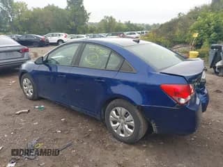 ✅ 2013 Chevrolet Cruze LS • VIN: 1G1PA5SH8D7148947 • Lot: 43274804. Listed on IAAI with 96,207 mi. Free auction sales archive from the USA and detailed vehicle history report at DreamBid. Image 3.