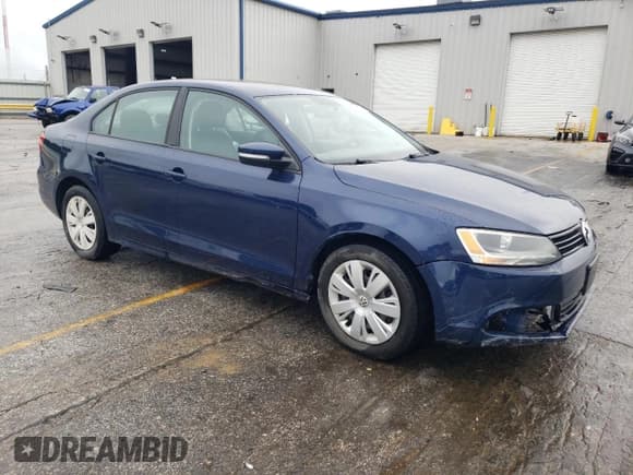 ✅ 2011 Volkswagen Jetta SE • VIN: 3VWDX7AJXBM330237 • Lot: 59288155. Listed on Copart with 145,833 mi. Free auction sales archive from the USA and detailed vehicle history report at DreamBid. Image 4.