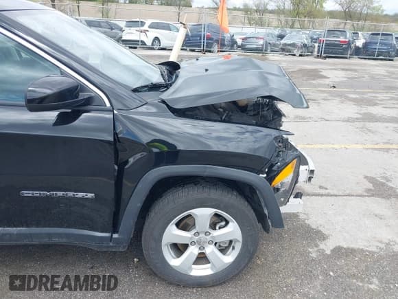 ✅ 2021 Jeep Compass Altitude • VIN: 3C4NJDBB6MT564236 • Lot: 42176870. Listed on IAAI with 66,258 mi. Free auction sales archive from the USA and detailed vehicle history report at DreamBid. Image 18.