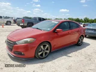 ✅ 2015 Dodge Dart GT • VIN: 1C3CDFEB1FD112827 • Лот: 70955785. Опубликован ранее на Copart с пробегом 172 667 миль. Бесплатный доступ к архиву аукционных продаж из США и подробный отчёт об истории автомобиля на DreamBid. Изображение 1.