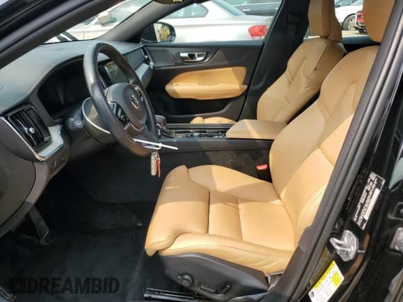 ✅ 2019 Volvo S60 Inscription • VIN: 7JRA22TL6KG002573 • Лот: 58380225. Опубликован ранее на Copart с пробегом 74 339 миль. Бесплатный доступ к архиву аукционных продаж из США и подробный отчёт об истории автомобиля на DreamBid. Изображение 7.