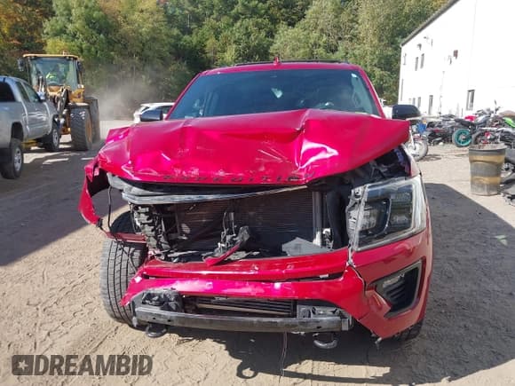 ✅ 2021 Ford Expedition Max Limited • VIN: 1FMJK2AT6MEA77737 • Lot: 43374290. Listed on IAAI with 59,333 mi. Free auction sales archive from the USA and detailed vehicle history report at DreamBid. Image 12.