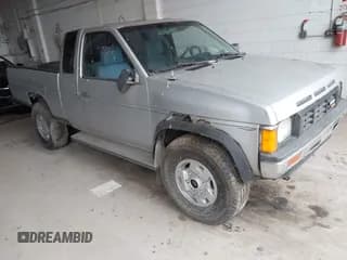 ✅ 1986 Nissan D21 • VIN: JN6HD16Y0GW005830 • Lot: 42765560. Wystawiony na IAAI z przebiegiem 145 685 mil. Bezpłatny archiwum sprzedaży aukcyjnych z USA i szczegółowy raport historii pojazdu na DreamBid. Zdjęcie 1.