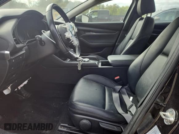 ✅ 2021 Mazda 3 Select • VIN: JM1BPABL9M1324033 • Lot: 86297605. Listed on Copart with 93,347 mi. Free auction sales archive from the USA and detailed vehicle history report at DreamBid. Image 7.