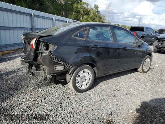 ✅ 2018 Ford Fiesta S • VIN: 3FADP4AJXJM105984 • Lot: 89800195. Listed on Copart with 55,584 mi. Free auction sales archive from the USA and detailed vehicle history report at DreamBid. Image 3.