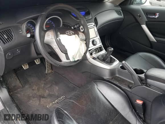 2010 Hyundai Genesis Coupe Track with VIN KMHHU6KH0AU031316, listed as a Copart auction lot 73744764 with 156,983 mi miles and Salvage title. Bid and sale history available at DreamBid. Image 8.