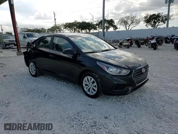 ✅ 2018 Hyundai Accent SE • VIN: 3KPC24A35JE031812 • Лот: 85754994. Опубликован ранее на Copart с пробегом 39 772 миль. Бесплатный доступ к архиву аукционных продаж из США и подробный отчёт об истории автомобиля на DreamBid. Изображение 13.