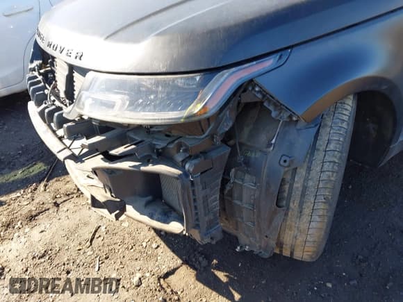 ✅ 2018 Land Rover Range Rover Sport • VIN: SALWR2RE0JA812073 • Lot: 41684364. Listed on IAAI with 76,626 mi. Free auction sales archive from the USA and detailed vehicle history report at DreamBid. Image 17.