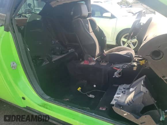 2018 Dodge Challenger T/A 392 z VIN 2C3CDZFJ4JH204405, wystawiony jako Copart lot #67853964 z przebiegiem Nie podano mil oraz Szkoda całkowita • Salvage title. Historia ofert i sprzedaży dostępna na DreamBid. Obrazek 10.