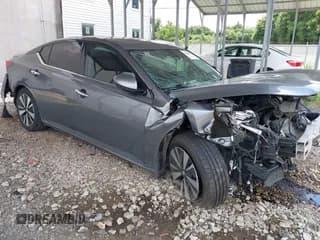 ✅ 2019 Nissan Altima SL • VIN: 1N4BL4EW9KC133318 • Lot: 39806541. Listed on IAAI with 34,420 mi. Free auction sales archive from the USA and detailed vehicle history report at DreamBid. Image 1.