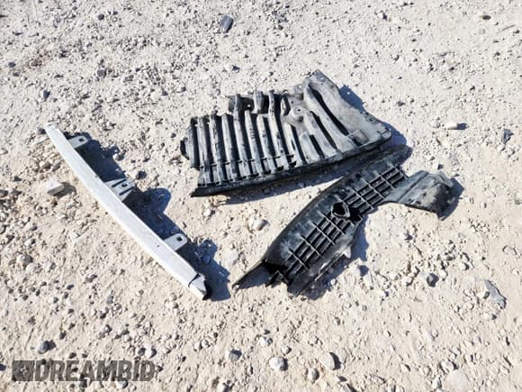 ✅ 2010 Ford Explorer Sport Trac XLT • VIN: 1FMEU3BE0AUF05868 • Lot: 82421235. Wystawiony na Copart z przebiegiem 181 389 mil. Bezpłatny archiwum sprzedaży aukcyjnych z USA i szczegółowy raport historii pojazdu na DreamBid. Zdjęcie 12.