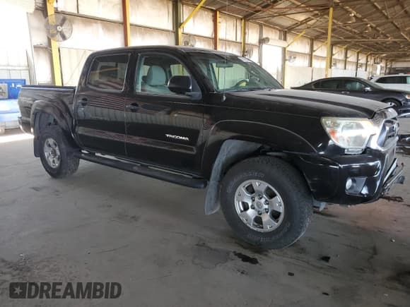 ✅ 2015 Toyota Tacoma • VIN: 3TMLU4EN9FM192716 • Лот: 61462045. Опубликован ранее на Copart с пробегом 103 240 миль. Бесплатный доступ к архиву аукционных продаж из США и подробный отчёт об истории автомобиля на DreamBid. Изображение 4.