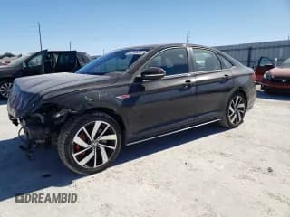 ✅ 2021 Volkswagen Jetta S • VIN: 3VW6T7BU8MM068699 • Lot: 92256935. Listed on Copart with 88,286 mi. Free auction sales archive from the USA and detailed vehicle history report at DreamBid. Image 1.