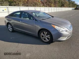 ✅ 2011 Hyundai Sonata SE • VIN: 5NPEC4AC4BH237979 • Lot: 75656514. Listed on Copart with 103,435 mi. Free auction sales archive from the USA and detailed vehicle history report at DreamBid. Image 4.