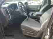 2024 Ram 1500 SLT z VIN 1C6RR6GG5RS137284, wystawiony jako Copart lot #84012535 z przebiegiem 46 110 mil mil oraz Czysty tytuł • Clean title. Historia ofert i sprzedaży dostępna na DreamBid. Obrazek 7.