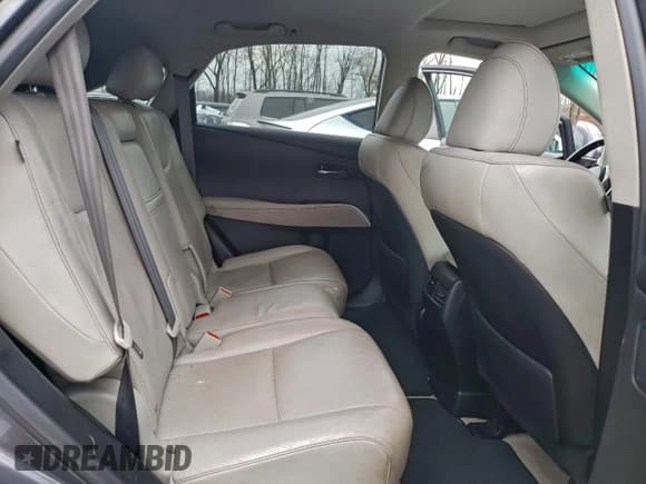 ✅ 2015 Lexus RX 350 • VIN: 2T2BK1BA4FC279753 • Lot: 94362235. Listed on Copart with 145,610 mi. Free auction sales archive from the USA and detailed vehicle history report at DreamBid. Image 10.