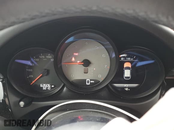 ✅ 2015 Porsche Macan S • VIN: WP1AB2A53FLB43311 • Lot: 85958955. Wystawiony na Copart z przebiegiem 63 506 mil. Bezpłatny archiwum sprzedaży aukcyjnych z USA i szczegółowy raport historii pojazdu na DreamBid. Zdjęcie 9.