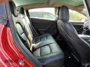 ✅ 2022 Tesla Model 3 • VIN: 5YJ3E1EA0NF304413 • Lot: 60569015. Wystawiony na Copart z przebiegiem 84 530 mil. Bezpłatny archiwum sprzedaży aukcyjnych z USA i szczegółowy raport historii pojazdu na DreamBid. Zdjęcie 10.