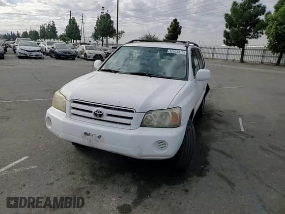✅ 2005 Toyota Highlander • VIN: JTEGD21A650128462 • Lot: 92655415. Listed on Copart with 257,568 mi. Free auction sales archive from the USA and detailed vehicle history report at DreamBid. Image 14.