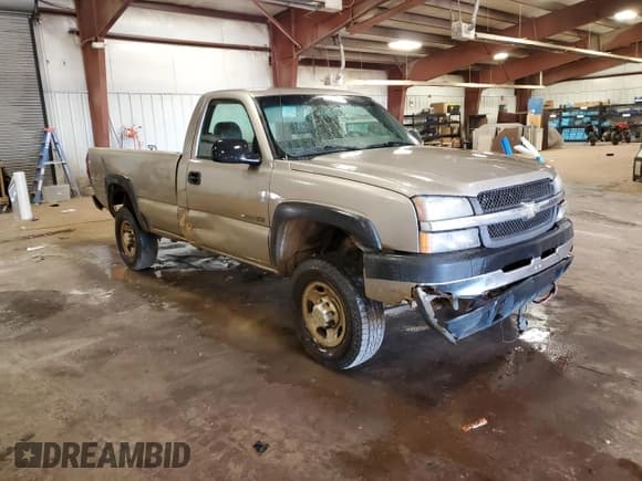 ✅ 2003 Chevrolet Silverado 2500HD Work Truck • VIN: 1GCHK24U43E132966 • Лот: 90258455. Опубликован ранее на Copart с пробегом 146 935 миль. Бесплатный доступ к архиву аукционных продаж из США и подробный отчёт об истории автомобиля на DreamBid. Изображение 4.