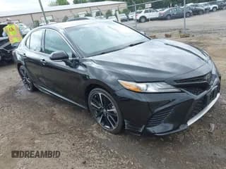 ✅ 2019 Toyota Camry XSE • VIN: 4T1BZ1HK4KU022682 • Lot: 42910021. Wystawiony na IAAI z przebiegiem 8 205 mil. Bezpłatny archiwum sprzedaży aukcyjnych z USA i szczegółowy raport historii pojazdu na DreamBid. Zdjęcie 1.