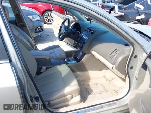 ✅ 2010 Nissan Altima SL • VIN: 1N4AL2AP9AN499510 • Lot: 43505257. Listed on IAAI with 198,566 mi. Free auction sales archive from the USA and detailed vehicle history report at DreamBid. Image 5.