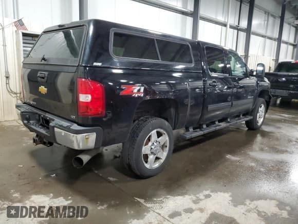 ✅ 2013 Chevrolet Silverado 2500HD LTZ • VIN: 1GC1KYE88DF230514 • Лот: 91888635. Опубликован ранее на Copart с пробегом 157 876 миль. Бесплатный доступ к архиву аукционных продаж из США и подробный отчёт об истории автомобиля на DreamBid. Изображение 3.