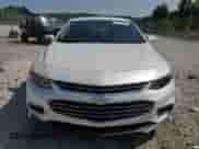 2017 Chevrolet Malibu LT z VIN 1G1ZE5ST8HF224938, wystawiony jako Copart lot #60239895 z przebiegiem 16 589 mil mil oraz Szkoda całkowita • Salvage title. Historia ofert i sprzedaży dostępna na DreamBid. Obrazek 5.