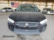 ✅ 2012 Mitsubishi Outlander SE • VIN: JA4AS3AW1CU001250 • Lot: 68048965. Wystawiony na Copart z przebiegiem 264 636 mil. Bezpłatny archiwum sprzedaży aukcyjnych z USA i szczegółowy raport historii pojazdu na DreamBid. Zdjęcie 5.