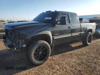 2007 Chevrolet Silverado 2500HD Work Truck with VIN 1GCHK29U97E176671, listed as a Copart auction lot 81140565 with 218,083 mi miles and Salvage title. Bid and sale history available at DreamBid. Image 1.