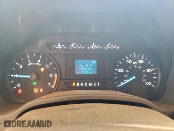 ✅ 2022 Ford F-250 XL • VIN: 1FT7X2B69NEF28668 • Lot: 80817145. Wystawiony na Copart z przebiegiem 47 693 mil. Bezpłatny archiwum sprzedaży aukcyjnych z USA i szczegółowy raport historii pojazdu na DreamBid. Zdjęcie 9.